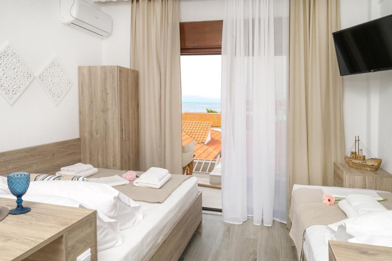 Sand Rooms To Let Nea Roda Zewnętrze zdjęcie