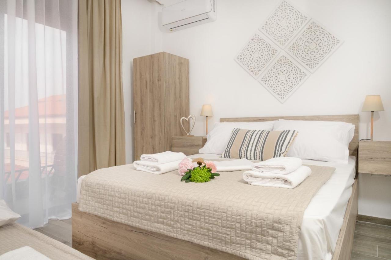 Sand Rooms To Let Nea Roda Zewnętrze zdjęcie